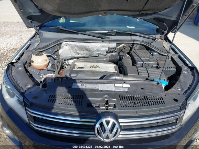 2012 VOLKSWAGEN TIGUAN SE VIN: WVGAV7AX5CW503837