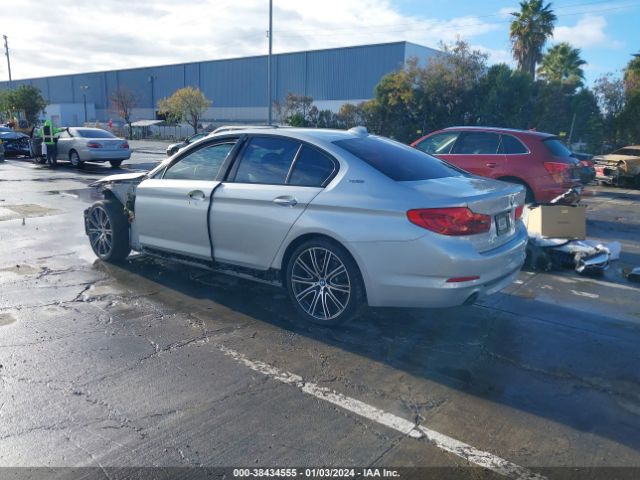 WBAJA9C50JB033662 BMW 530e Iperformance