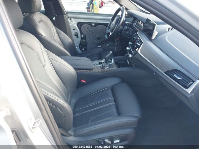 WBAJA9C50JB033662 BMW 530e Iperformance