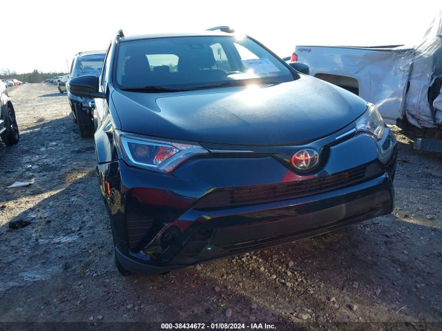 Toyota RAV4 LE 2018 JTMZFREV0JJ751979 Image 13