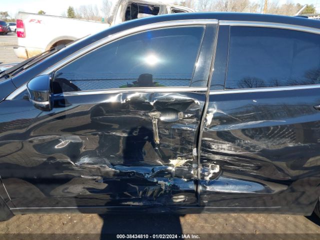19UUB1F37FA028885 Acura TLX