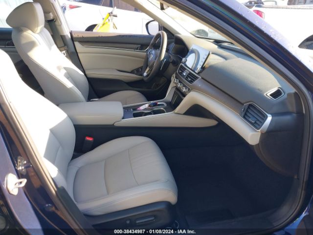 1HGCV3F98KA018086 Honda Accord Hybrid Touring
