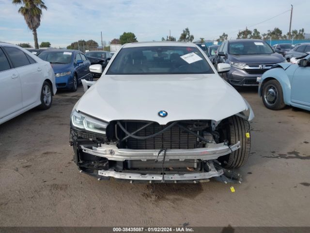 WBA13AG03MCF82185 BMW 530e