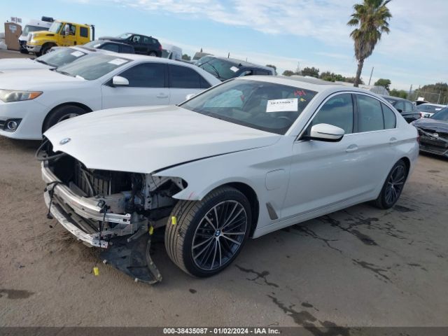WBA13AG03MCF82185 BMW 530e