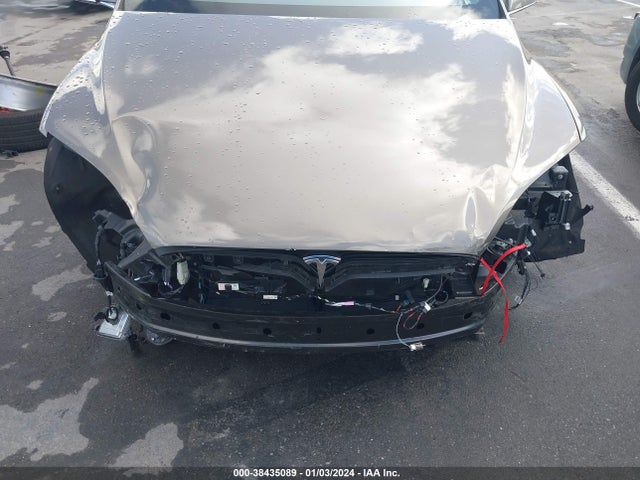 Tesla Model X 60d/p100d/p90d 2016 5YJXCAE40GFS00542 Image 11