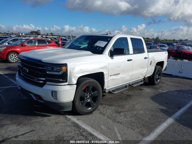 Chevrolet Silverado 1500 2lz 2018 3GCUKSEC5JG215249 Image 2