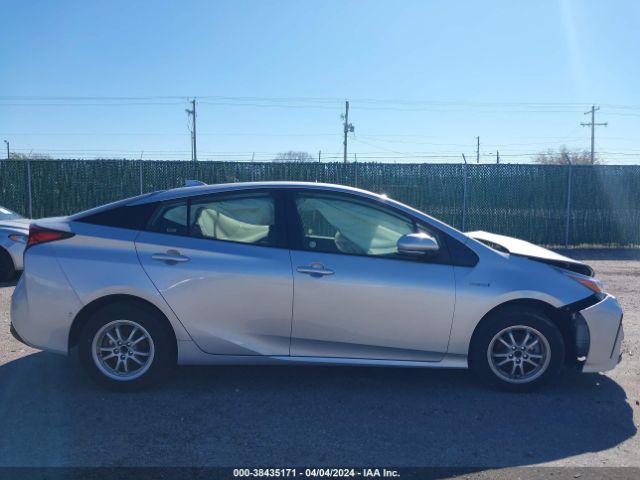 JTDKAMFU8N3157515 Toyota Prius Le