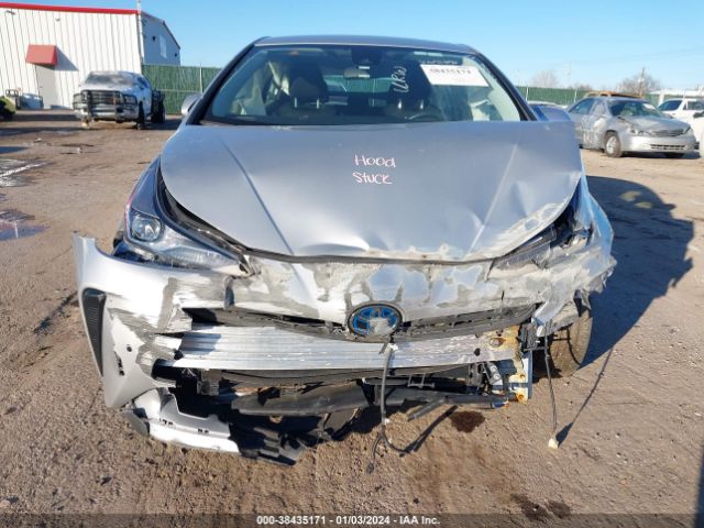 JTDKAMFU8N3157515 Toyota Prius Le