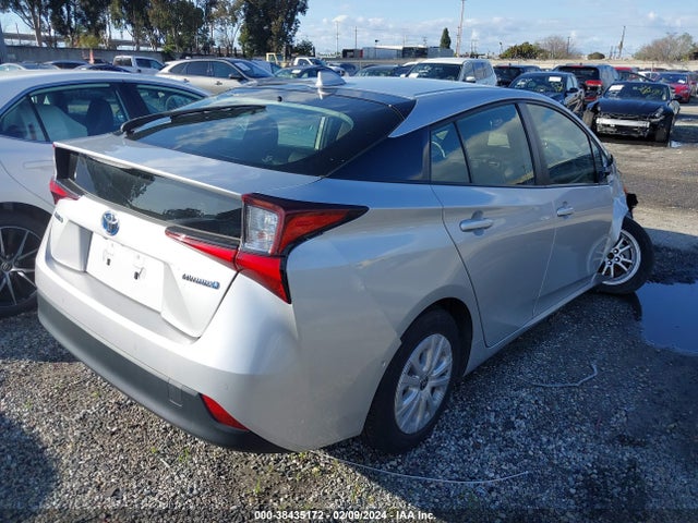 2021 TOYOTA PRIUS LE VIN: JTDKAMFU2M3150980