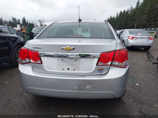 2015 CHEVROLET CRUZE LS MANUAL VIN: 1G1PB5SH8F7282339