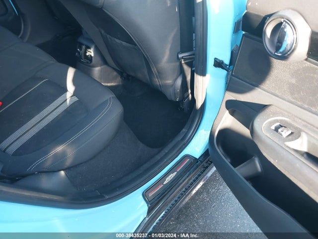 2019 MINI E COUNTRYMAN WMZYU7C53K3F93929 Photo 7