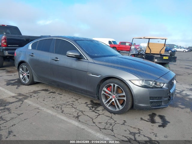 2017 JAGUAR XE SAJAD4BV9HA965603 Photo 0