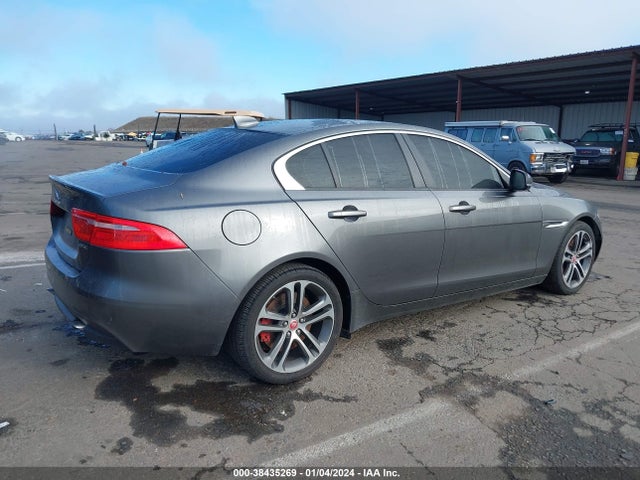 2017 JAGUAR XE SAJAD4BV9HA965603 Photo 3