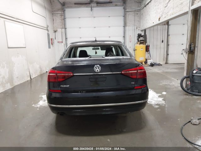 1VWAT7A38HC006519 Volkswagen Passat 1.8t S