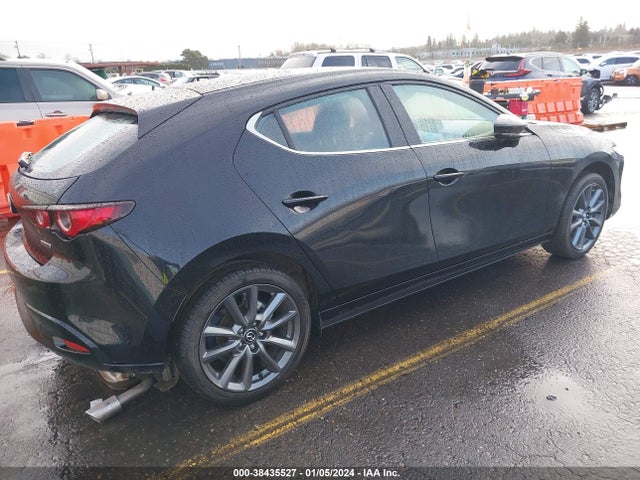JM1BPAKL6N1512204 Mazda Mazda3 Select