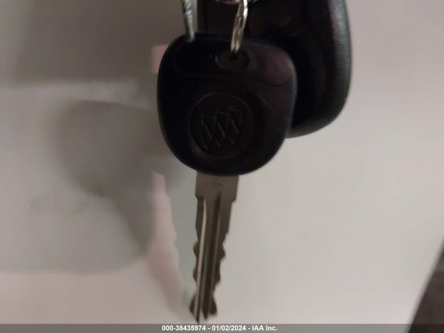2011 BUICK LUCERNE CXL VIN: 1G4HC5EM2BU103222