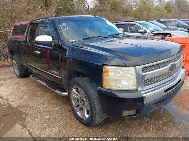 2011 CHEVROLET SILVERADO 1500 LT VIN: 1GCRCSE09BZ393515