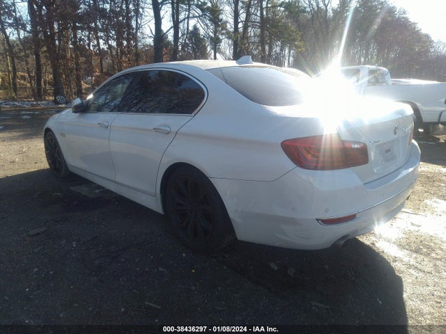 BMW 535i Xdrive 2016 WBA5B3C51GG259622 Image 3
