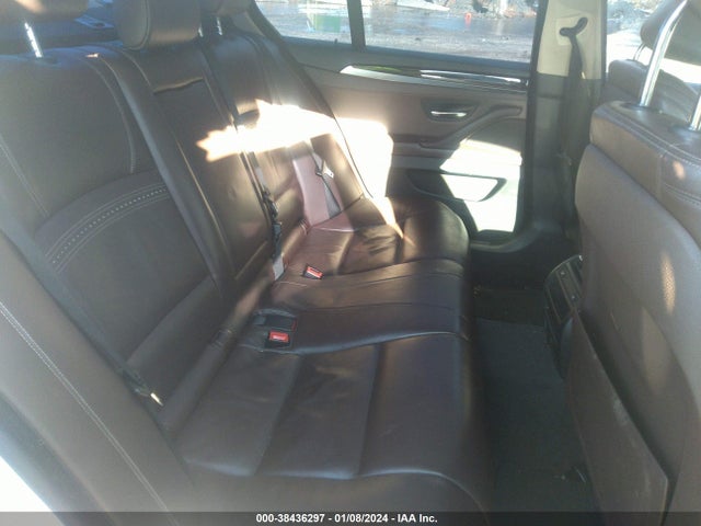 BMW 535i Xdrive 2016 WBA5B3C51GG259622 Image 8