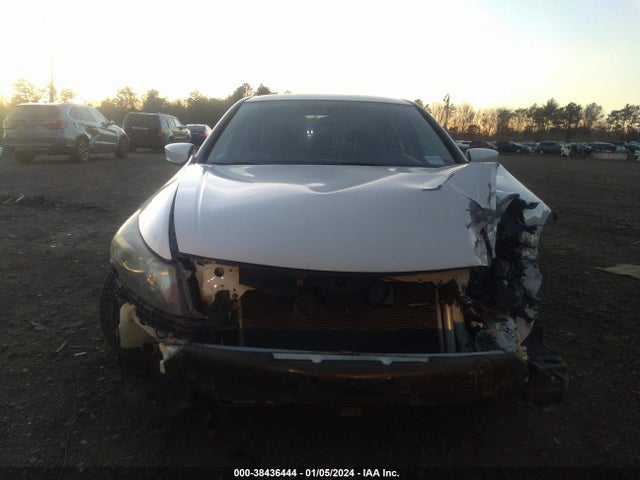 2011 HONDA ACCORD 2.4 LX VIN: 1HGCP2F36BA137223