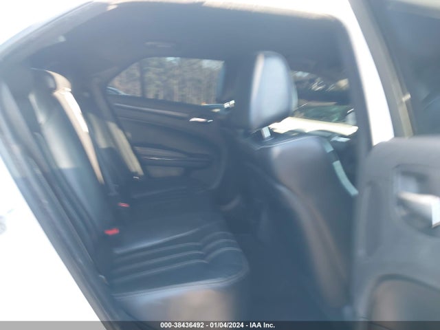 Chrysler 300 S 2015 2C3CCABGXFH786547 Image 8