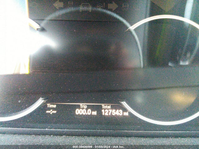 WBAYA8C57FG197736 BMW 750i