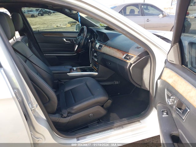 Mercedes-Benz E 350 2014 WDDHF5KB4EA814589 Image 5