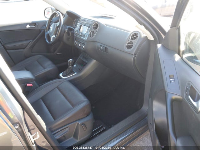 2015 VOLKSWAGEN TIGUAN SEL VIN: WVGAV7AX2FW603107