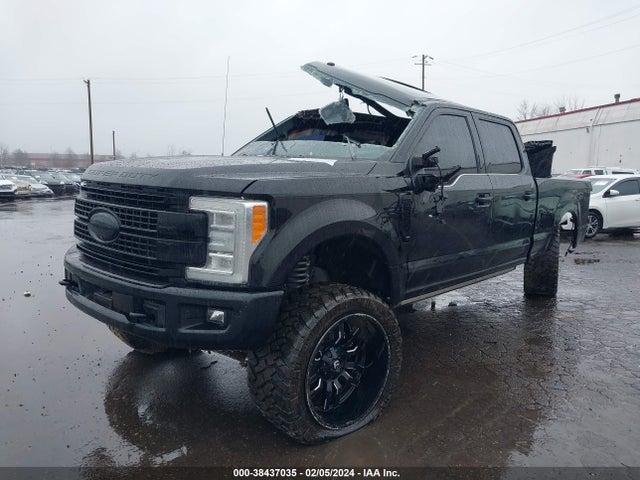 Ford F-250 Platinum 2017 1FT7W2BT3HED82670 Image 2