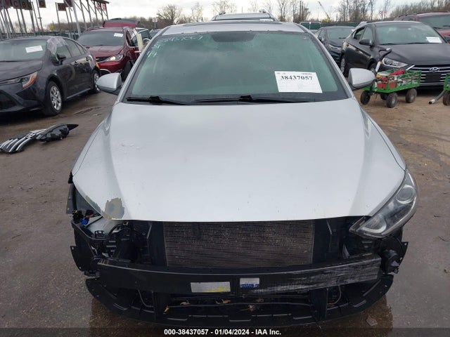 Hyundai Elantra Value Edition 2017 5NPD84LF6HH205256 Image 13