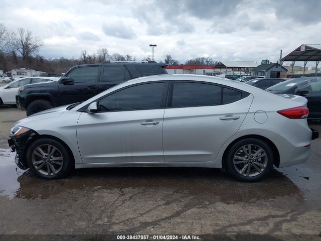 Hyundai Elantra Value Edition 2017 5NPD84LF6HH205256 Image 15