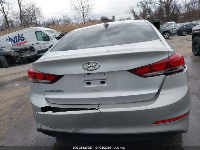 Hyundai Elantra Value Edition 2017 5NPD84LF6HH205256 Image 17