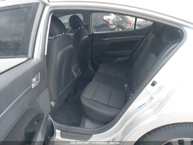Hyundai Elantra Value Edition 2017 5NPD84LF6HH205256 Image 8
