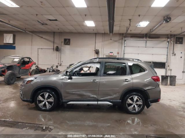 JF2SKAWC9KH503882 Subaru Forester Touring