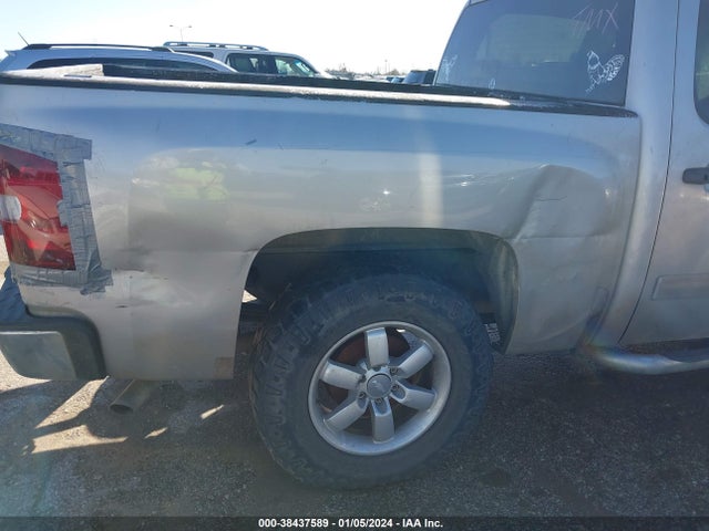 2007 CHEVROLET SILVERADO 1500 LT1 VIN: 2GCEC13J071518194