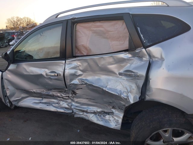 2010 NISSAN ROGUE SL VIN: JN8AS5MT2AW007762