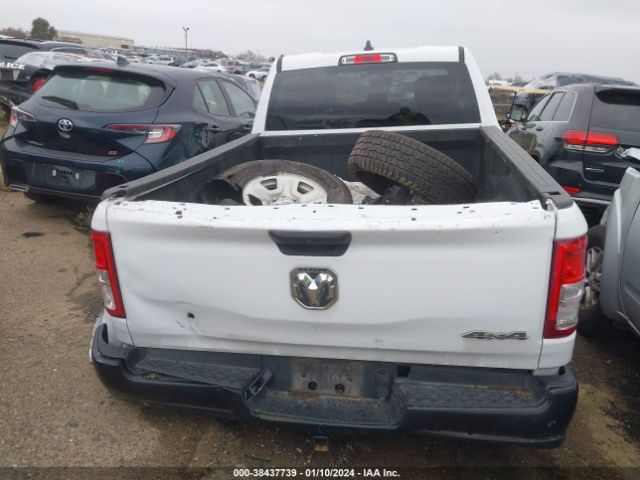 1C6RRFCG4MN697357 RAM 1500 Tradesman Quad Cab 4x4 6'4 Box
