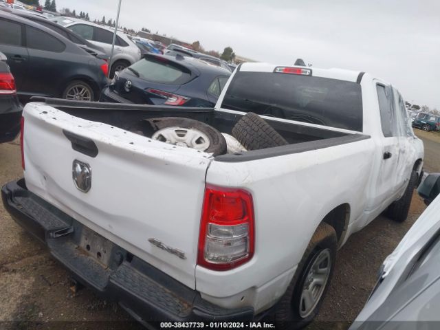 1C6RRFCG4MN697357 RAM 1500 Tradesman Quad Cab 4x4 6'4 Box