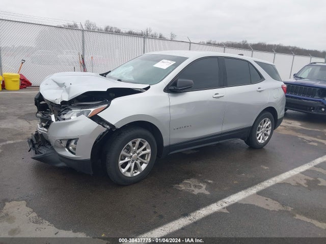 Chevrolet EQUINOX LS 2018 2GNAXREV6J6218419 Image 2