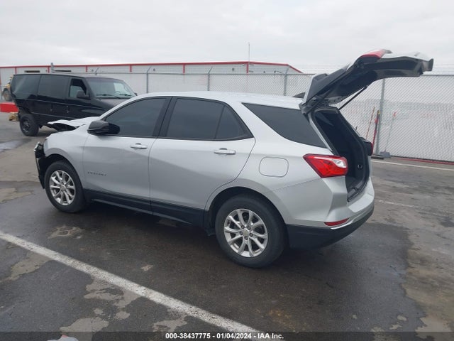 Chevrolet EQUINOX LS 2018 2GNAXREV6J6218419 Image 3