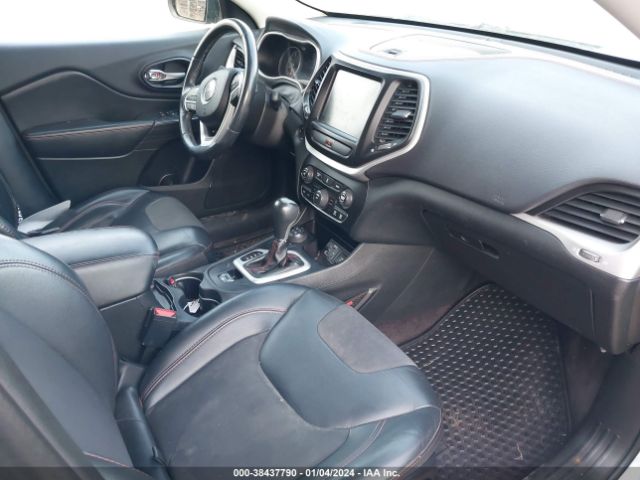 1C4PJMBB3GW205613 Jeep Cherokee Trailhawk
