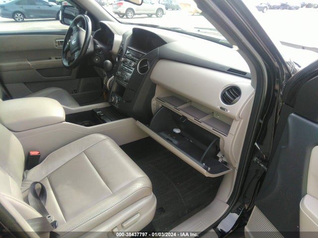 Honda Pilot Touring 2015 5FNYF4H99FB062888 Image 5