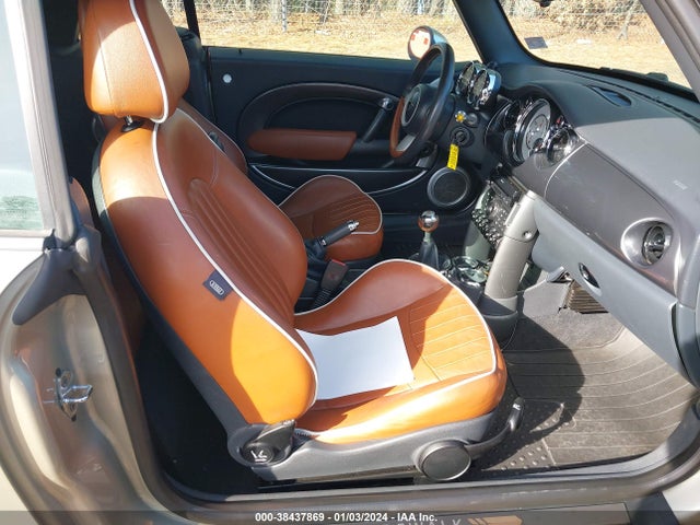 2008 MINI COOPER S WMWRH33538TU80762 Photo 4