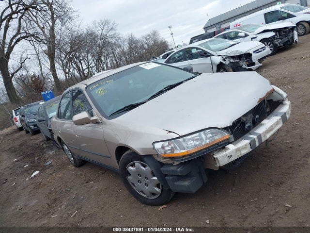 2000 HONDA ACCORD 2.3 LX VIN: 1HGCG5644YA016970