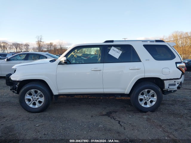 Toyota 4runner Sr5 Premium 2022 JTENU5JRXN6051414 Image 14