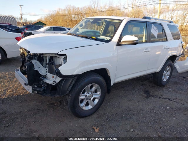 Toyota 4runner Sr5 Premium 2022 JTENU5JRXN6051414 Image 2