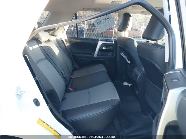 Toyota 4runner Sr5 Premium 2022 JTENU5JRXN6051414 Image 8