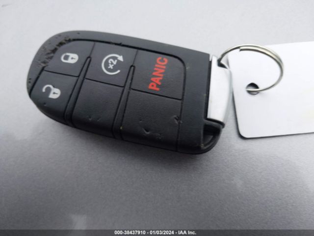 3C4PDCEG7JT469729 Dodge JOURNEY GT