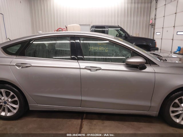 2020 FORD FUSION SE VIN: 3FA6P0HD2LR108644