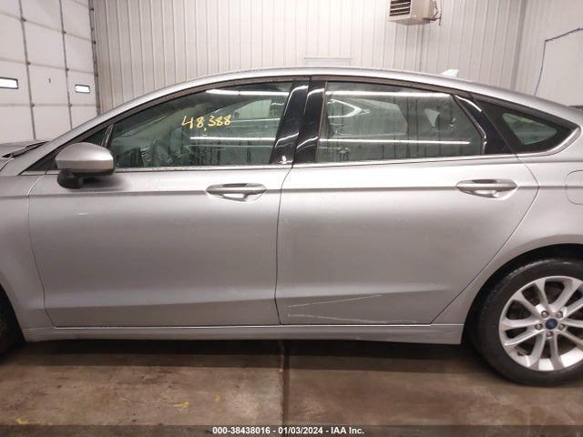 2020 FORD FUSION SE VIN: 3FA6P0HD2LR108644